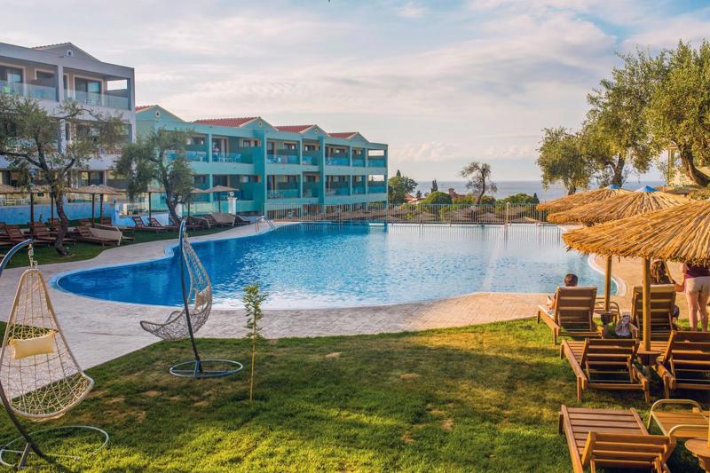 Robolla Beach Apart Hotel in Roda - foto 3
