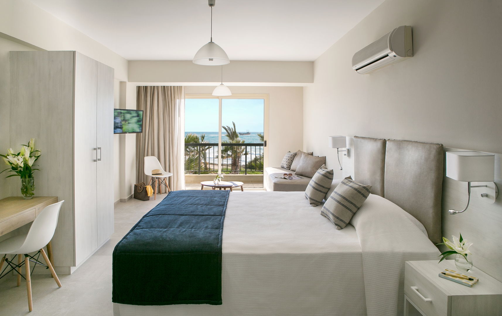 Louis Paphos Breeze foto 71