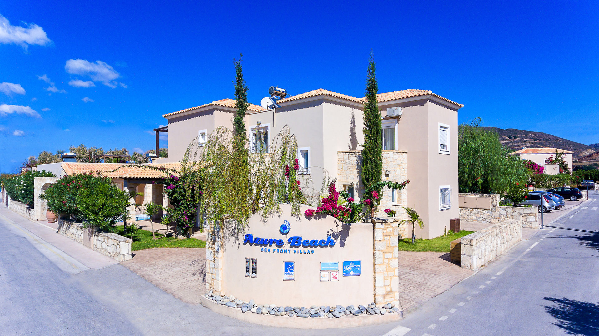 Azure Beach Sea Front Villas foto 9