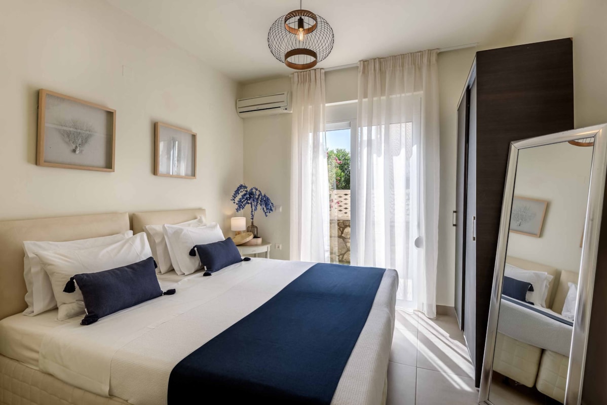 Azure Beach Sea Front Villas foto 16