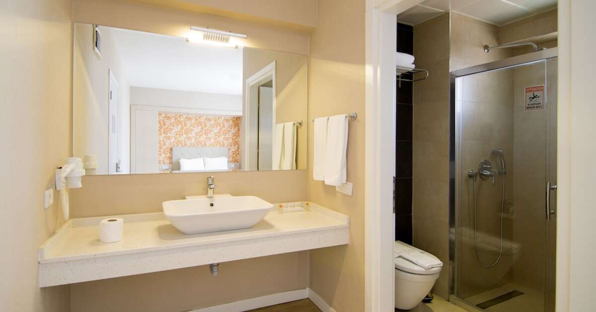 Mirage World Hotel image 2