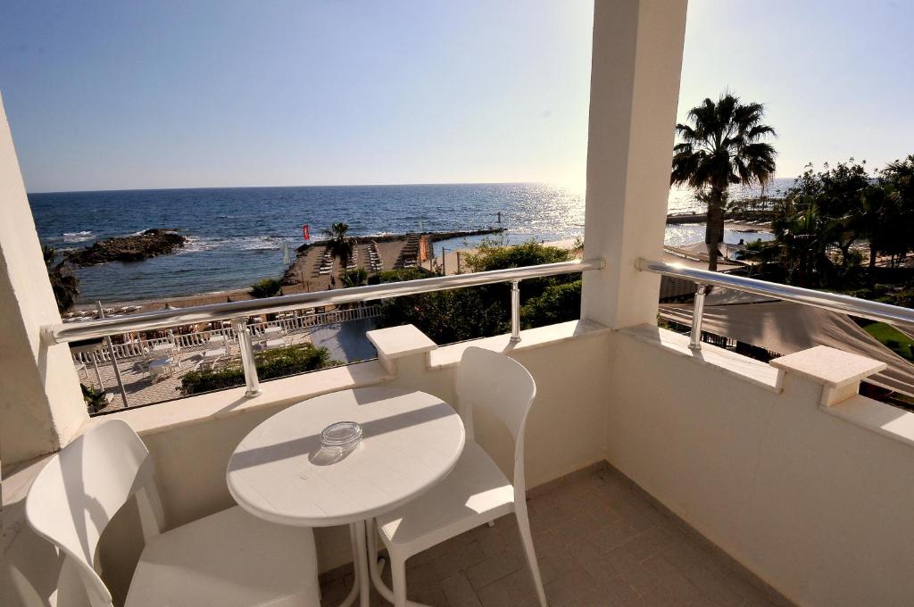 Ramira Beach Hotel foto 12