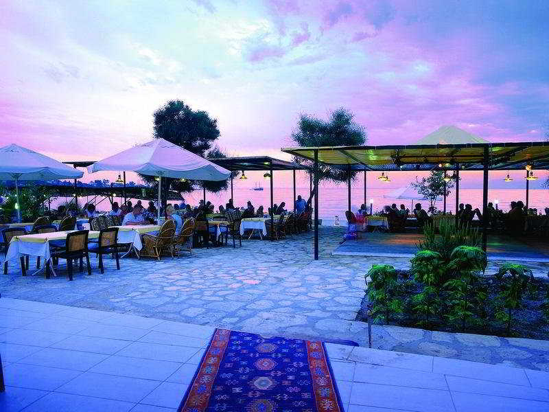 Özlem Garden Hotel image 2