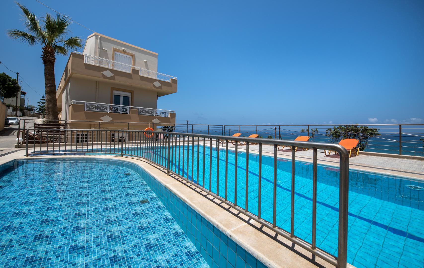 Sunrise Hotel Studios Apartments foto 17