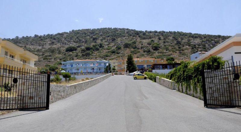 Koni Village Hotel in Stalis - foto 2