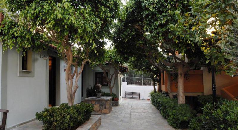 Koni Village Hotel in Stalis - foto 3