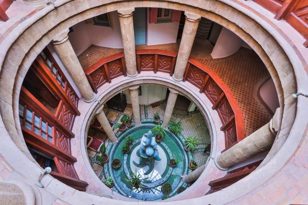 Riad Al Khansaa image 2