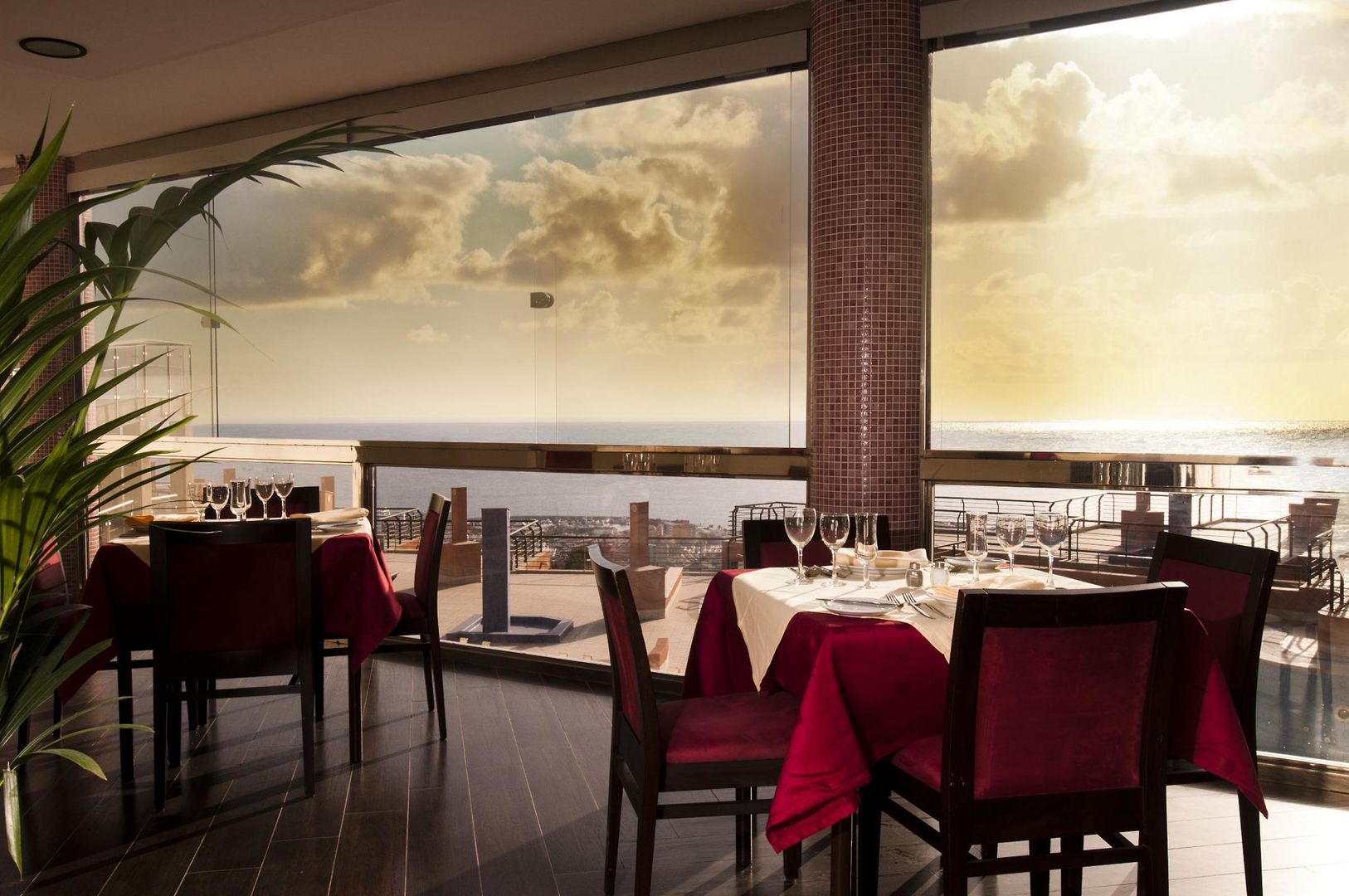 KN Aparthotel Panoramica image 3