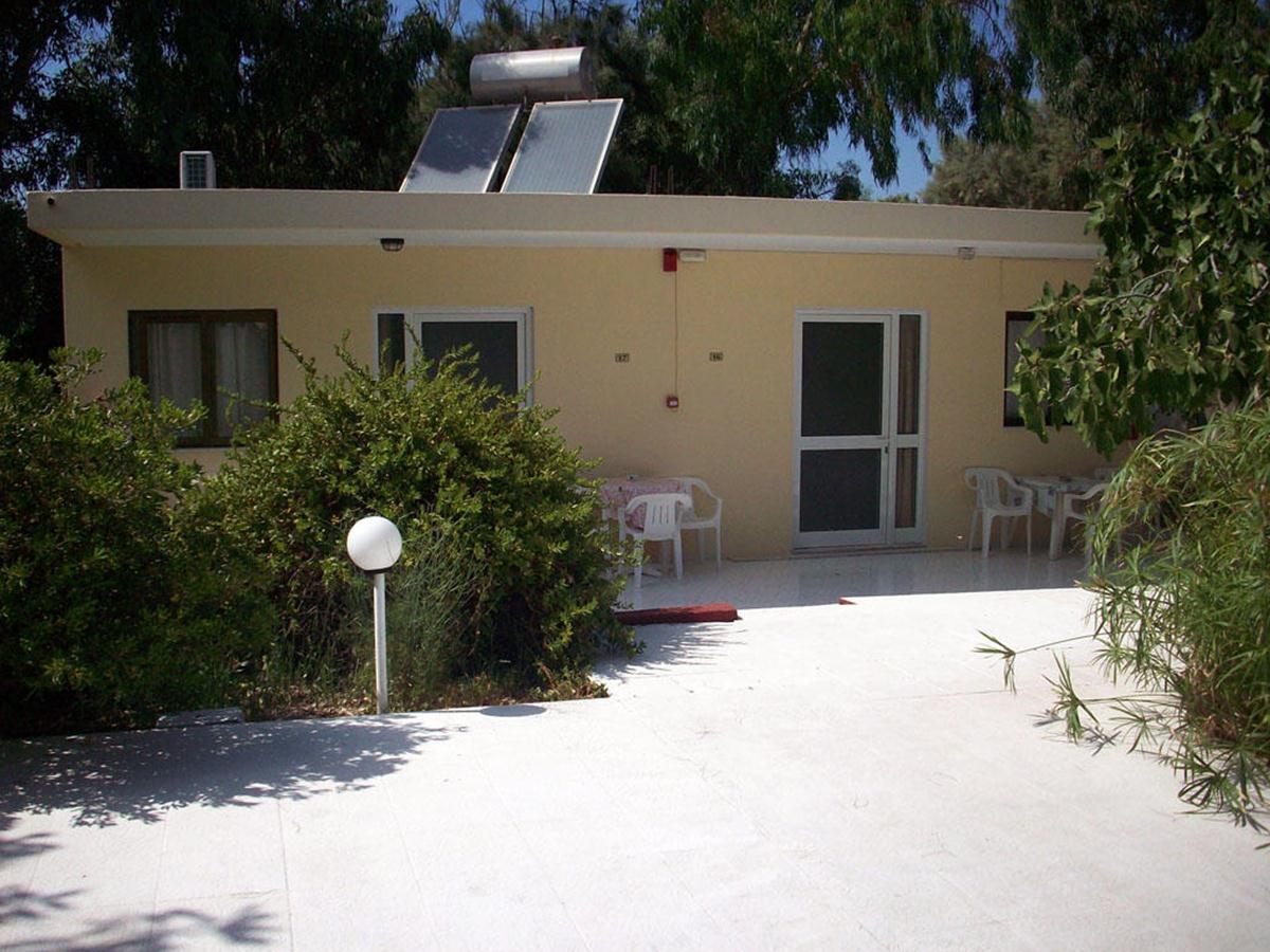 Rena Studios image 1