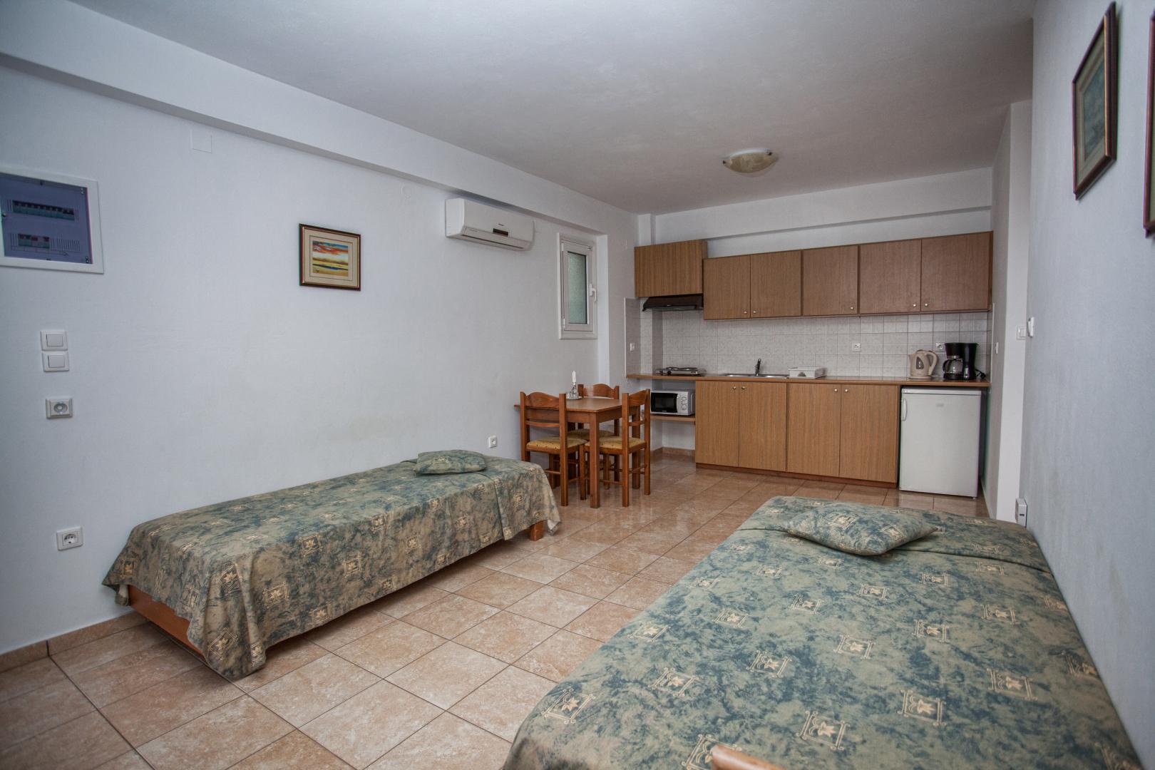 Ilian Beach Studio Apartments foto 39