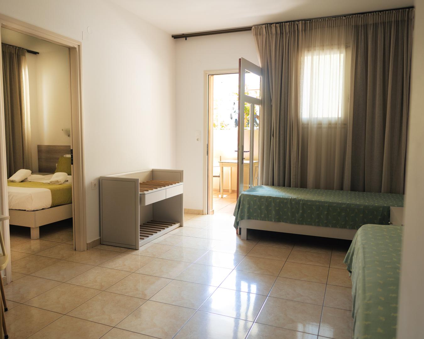 Ilian Beach Studio Apartments foto 18