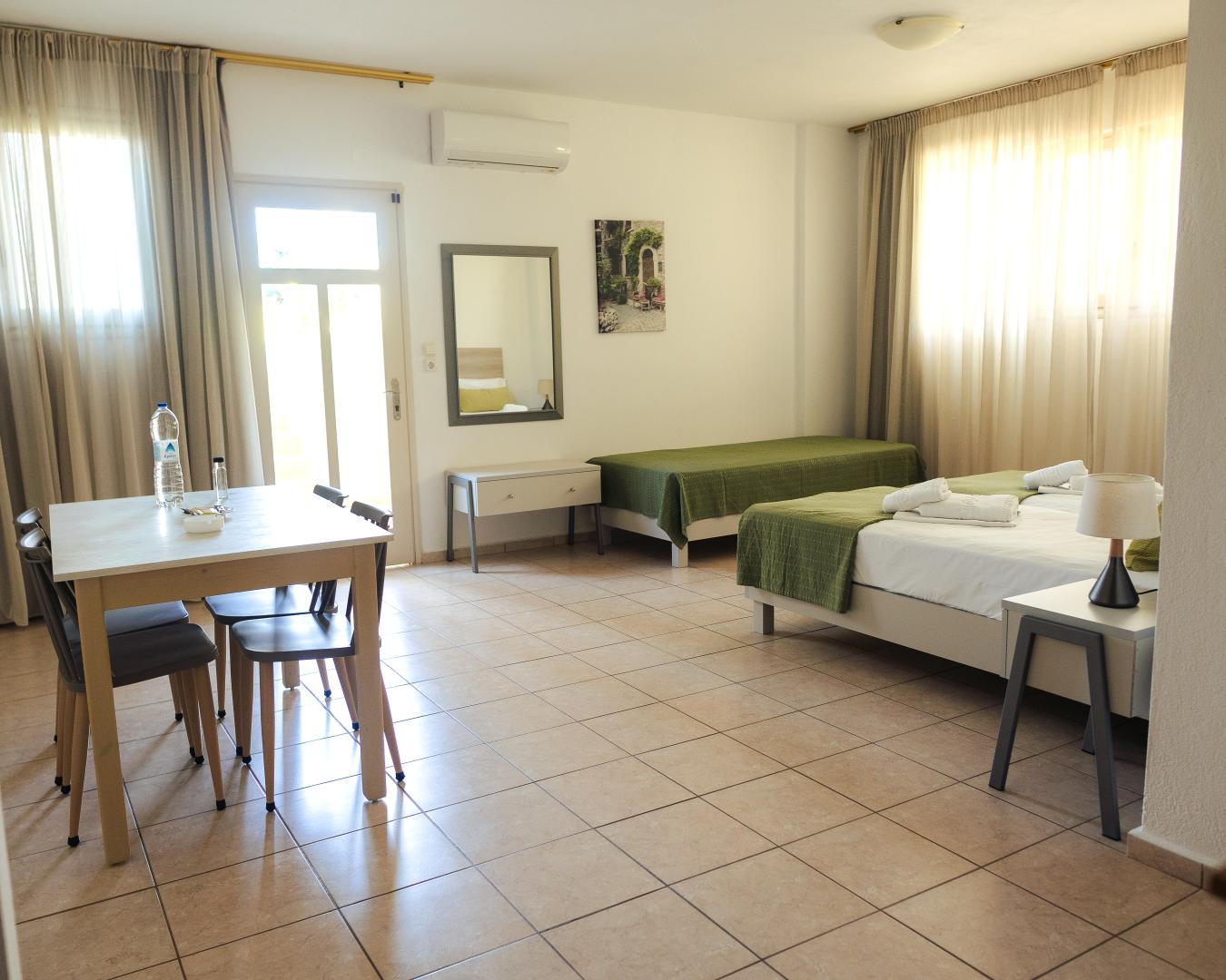 Ilian Beach Studio Apartments foto 21