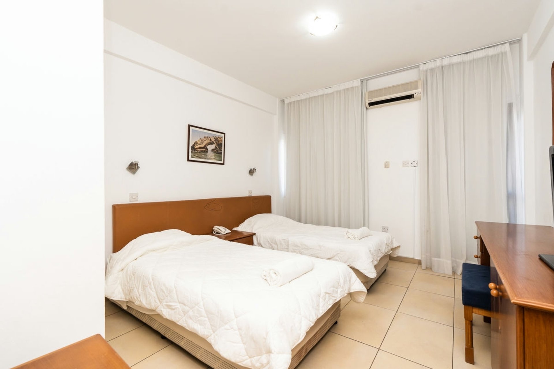 Flora Hotel Apartments foto 9