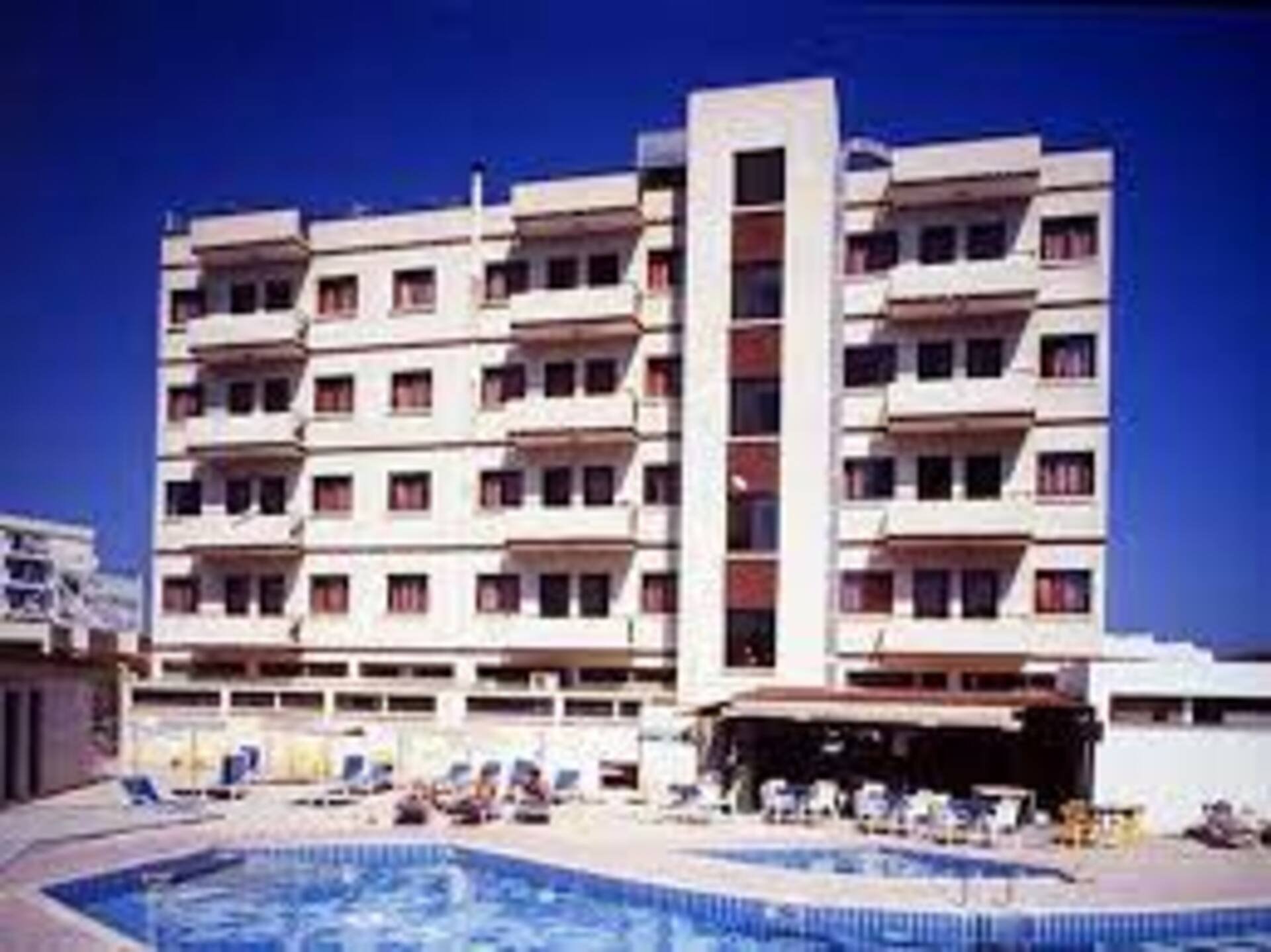 Flora Hotel Apartments image 1