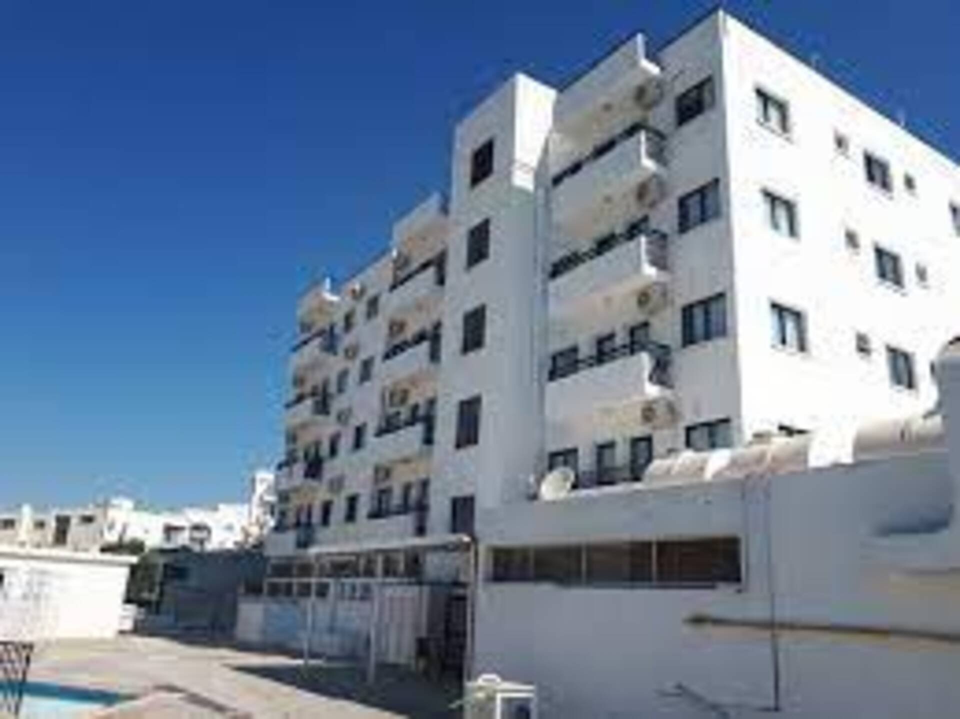 Flora Hotel Apartments image 0