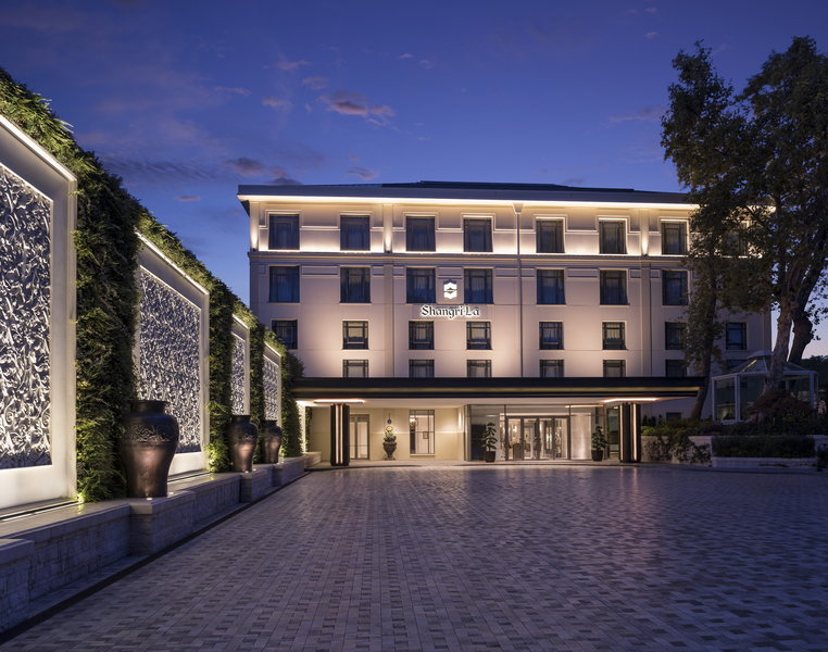 Shangri-La Bosphorus Istanbul image 0