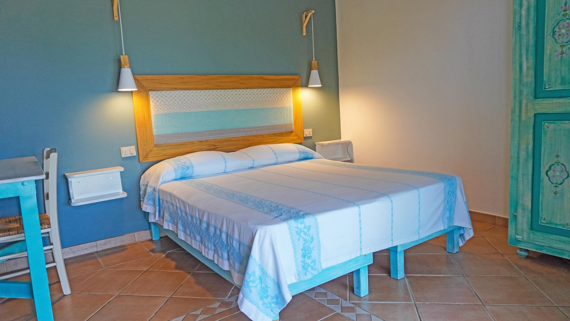 Kamer met tweepersoonsbed — Aparthotel Lu Nibareddu