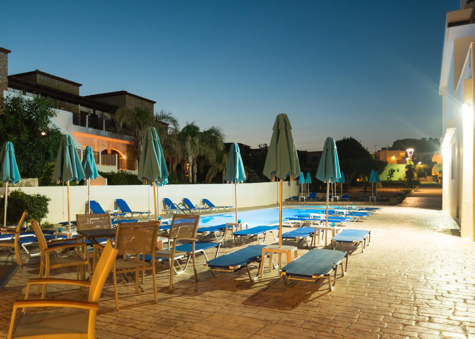Amaryllis Beach Front Hotel foto 17