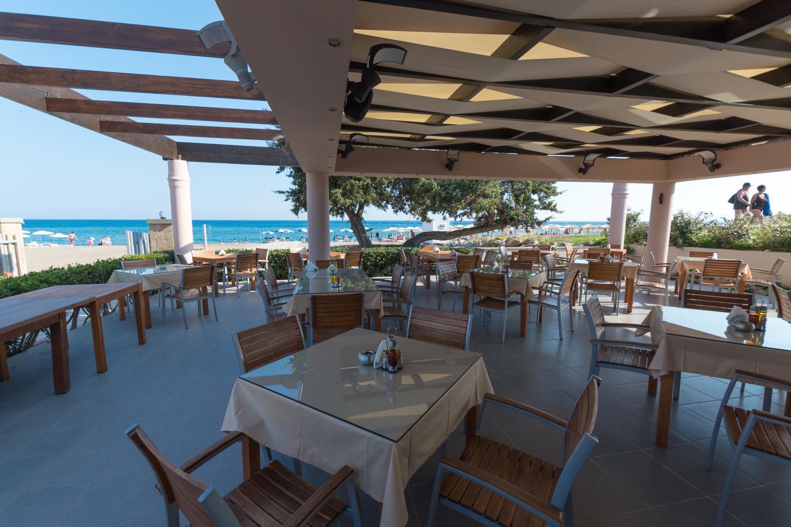 Amaryllis Beach Front Hotel foto 31