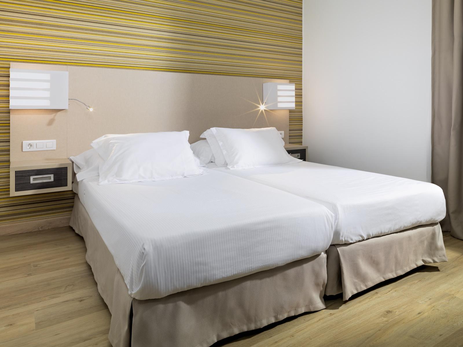 H10 Suites Lanzarote Gardens image 2