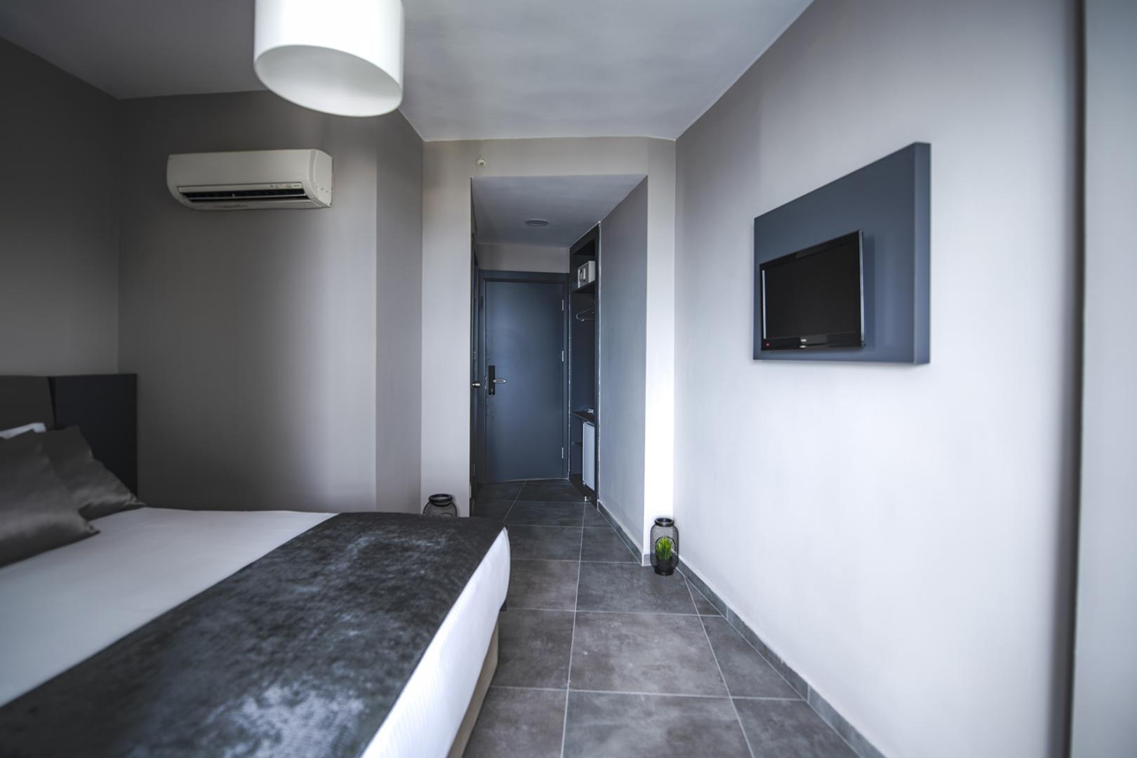 Tourist Hotel image 2
