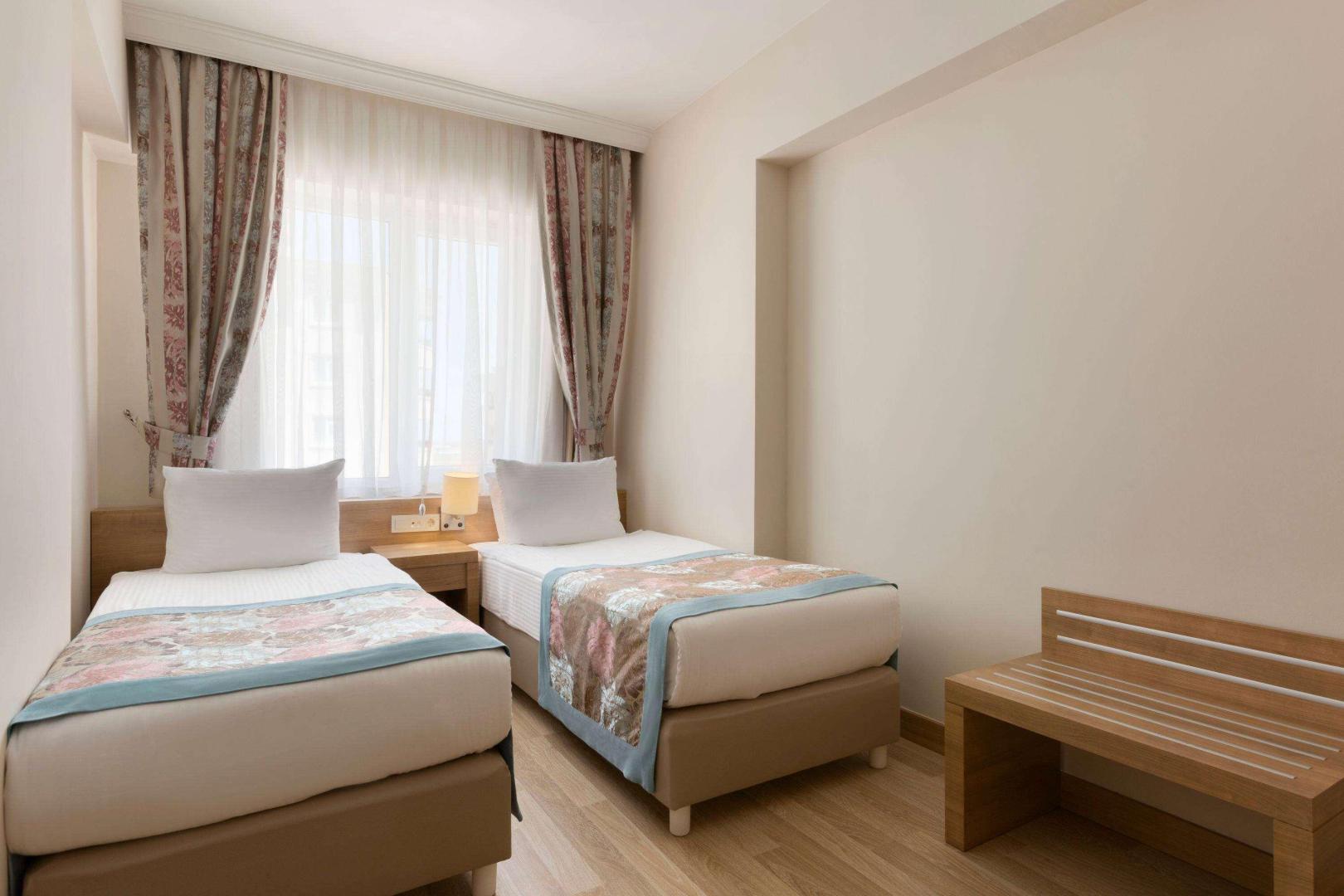 Ramada Resort by Wyndham Lara foto 2