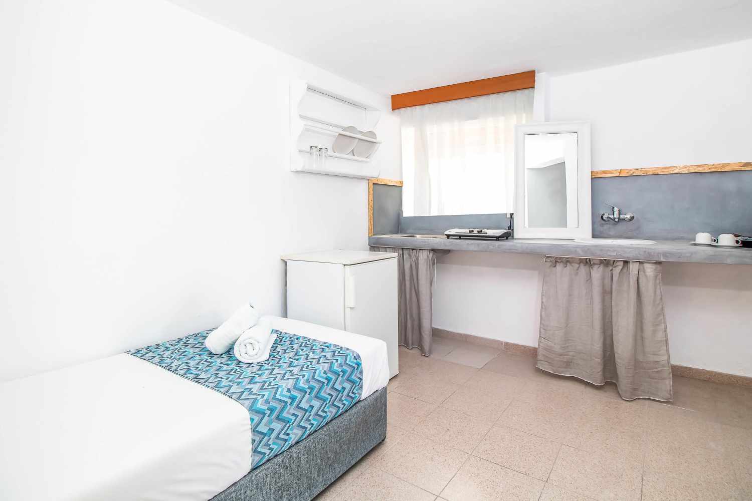 Tinas Plus Hotel foto 8