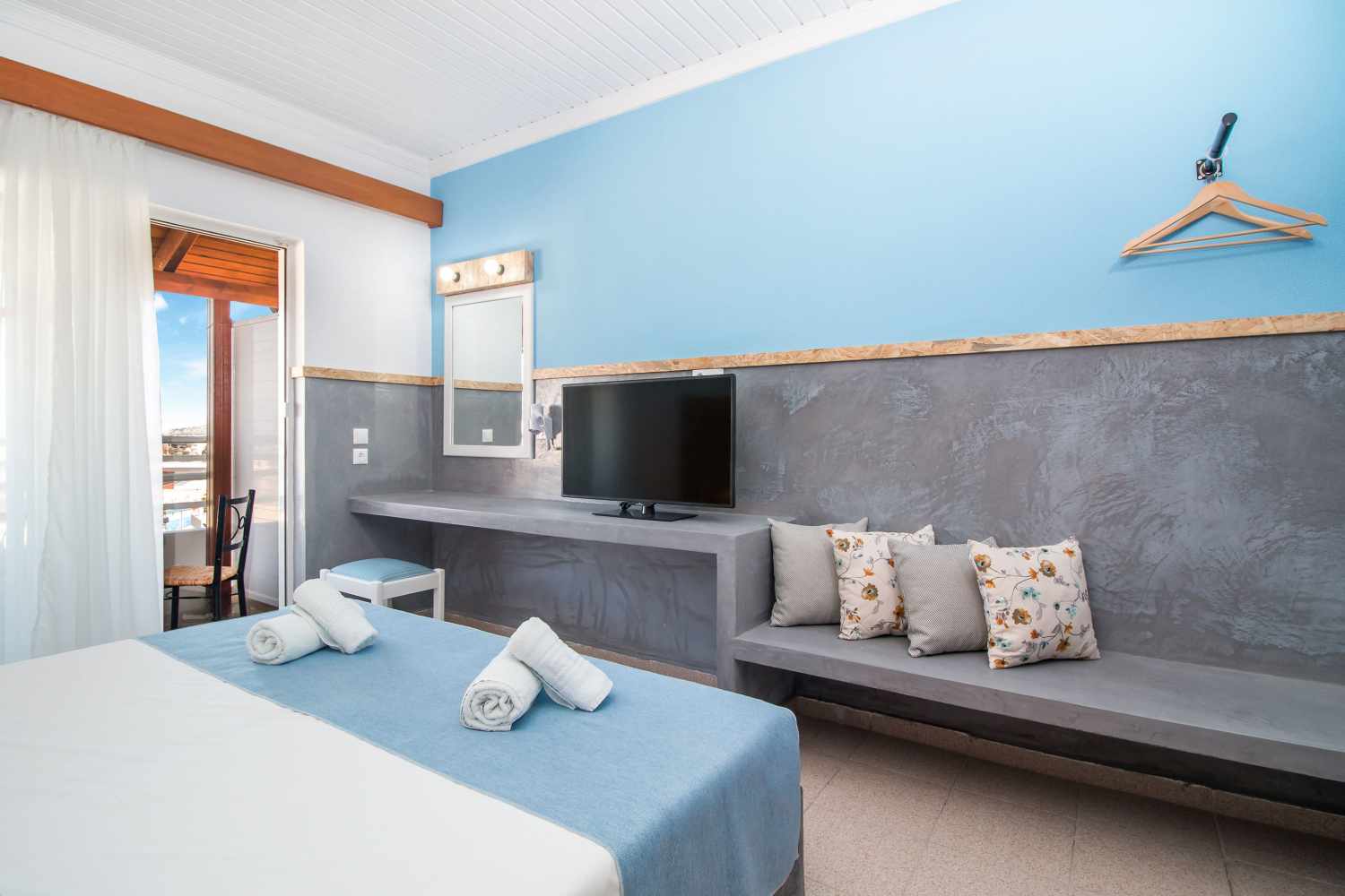 Tinas Plus Hotel foto 9