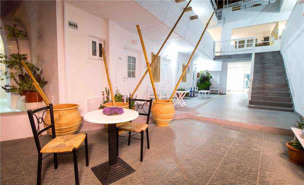 Tinas Plus Hotel foto 26