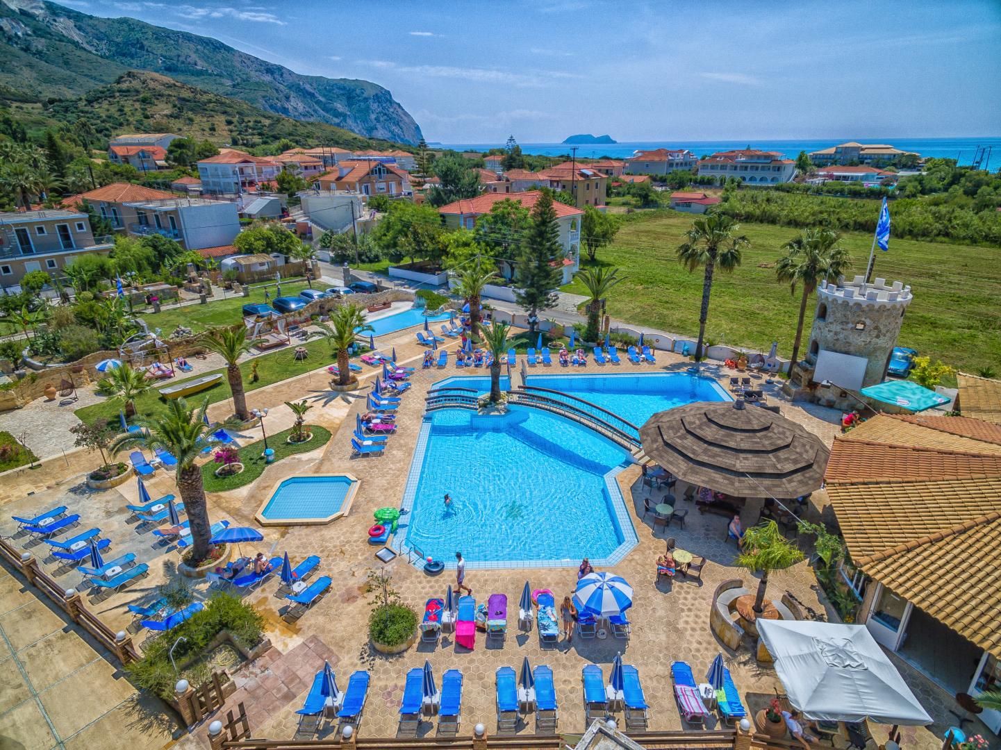 Antonis Apartments & Pool Bar foto 13