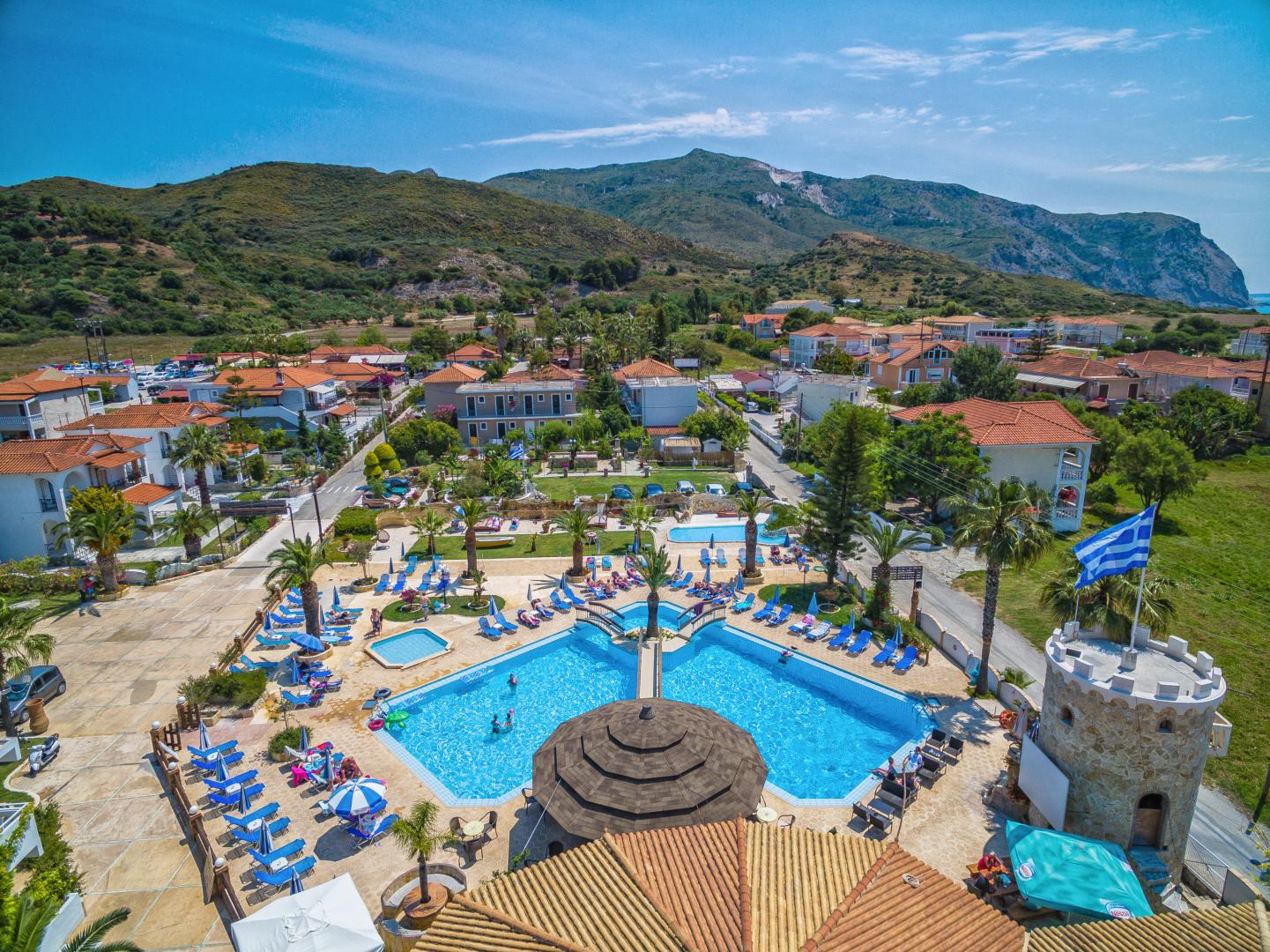 Antonis Apartments & Pool Bar foto 14