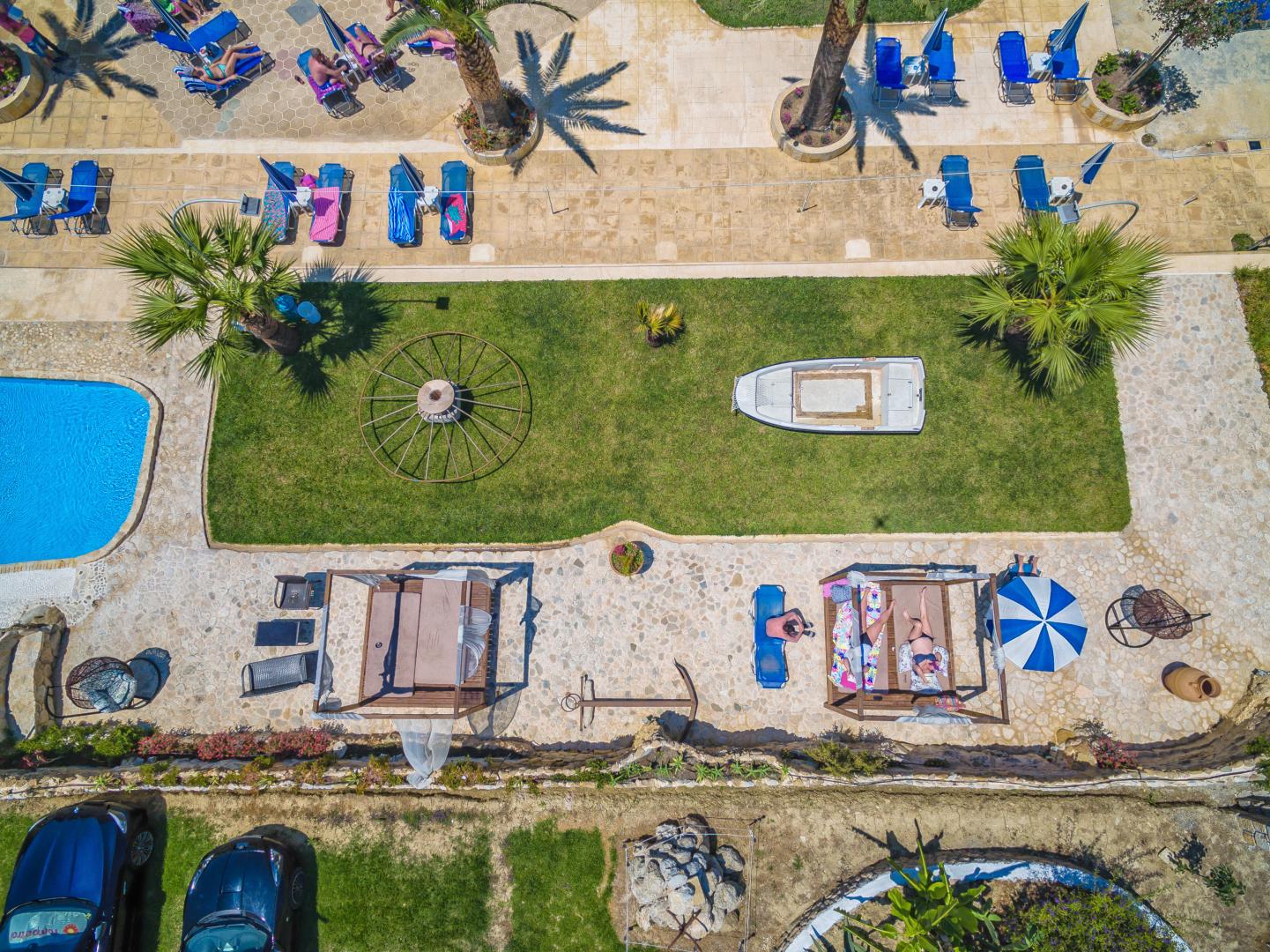 Antonis Apartments & Pool Bar foto 19