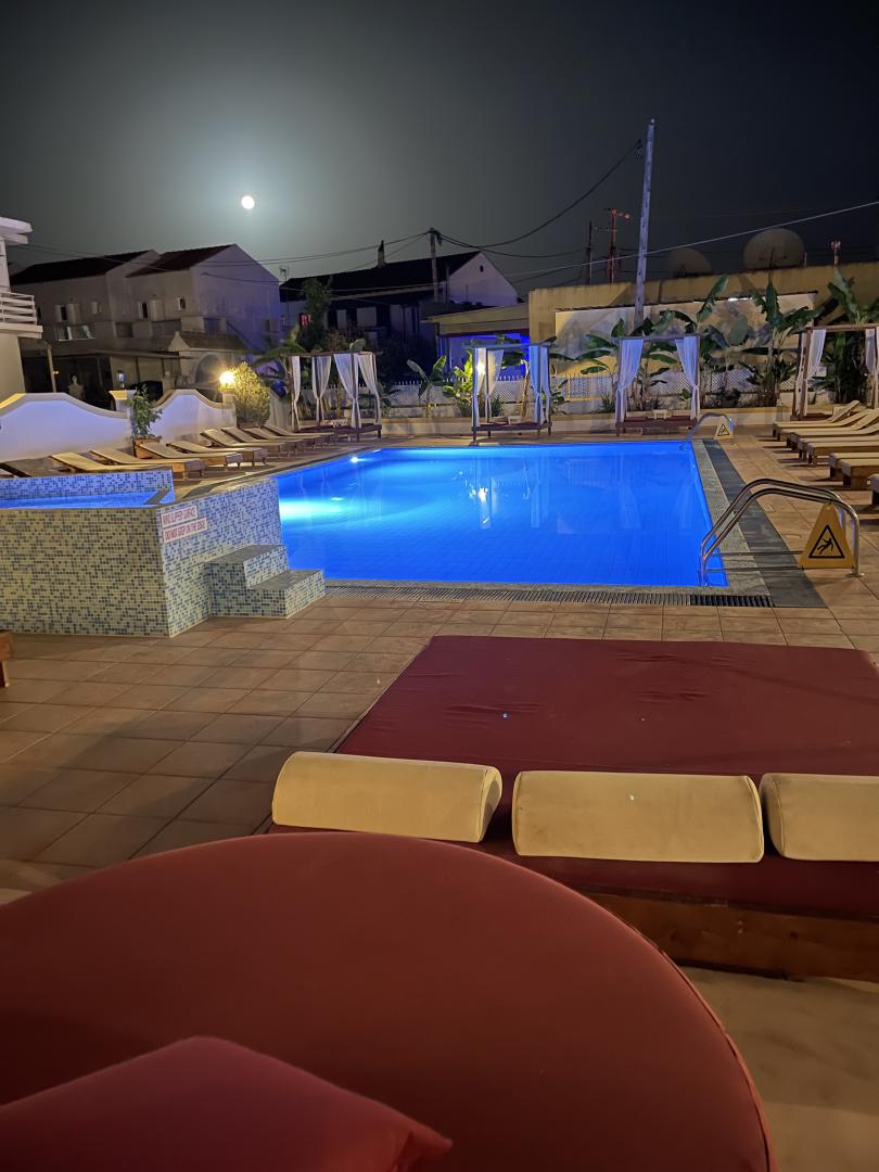 Oasis Beach Club foto 6