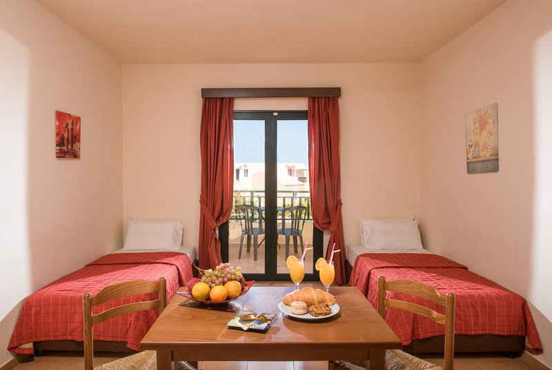 Dia Apartments image 2