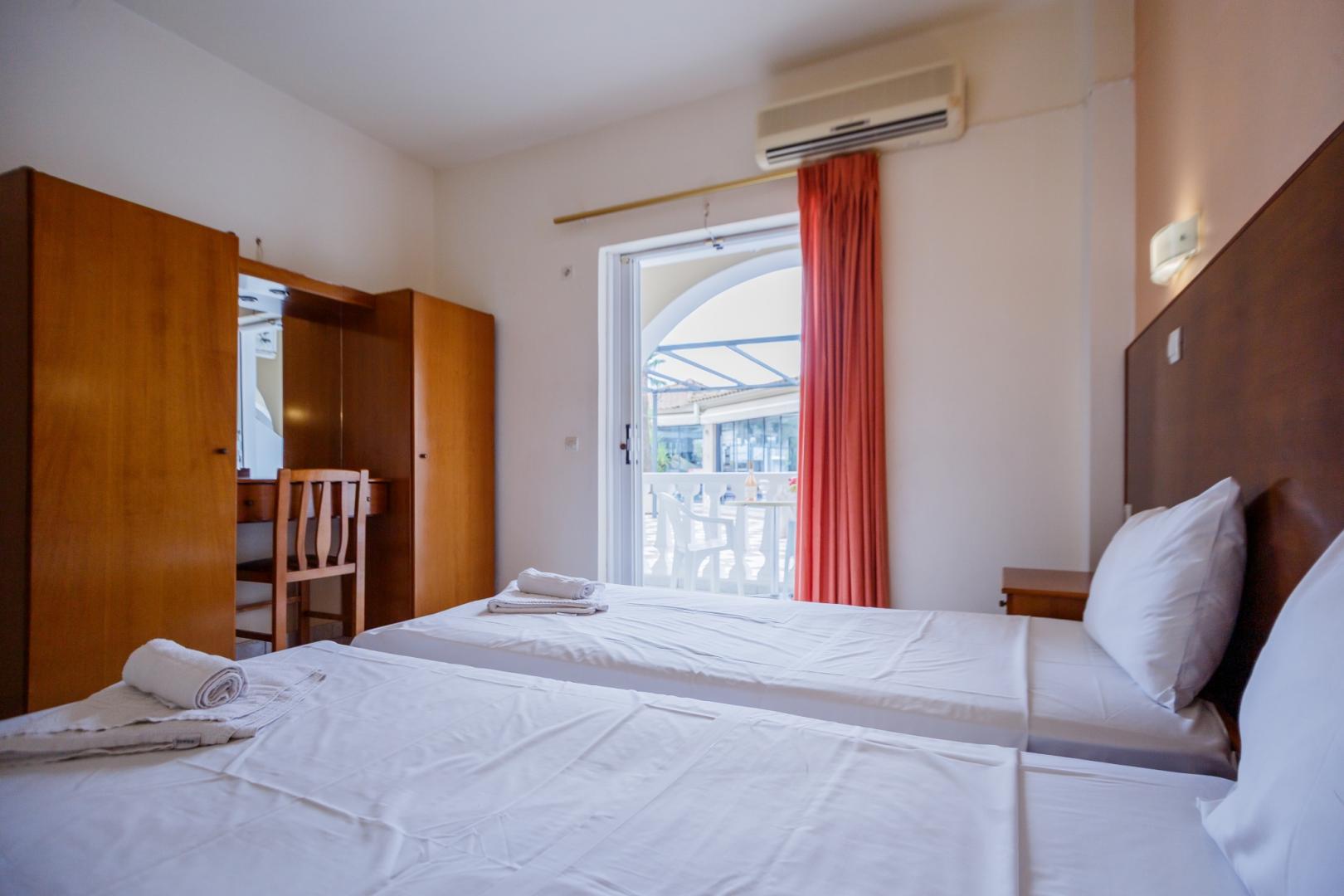 Suite met zithoek — Vivian Hotel
