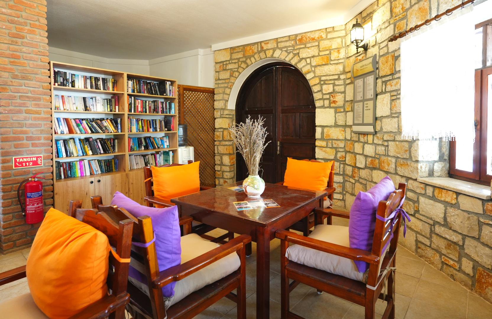 Sahin Villa Apart image 3