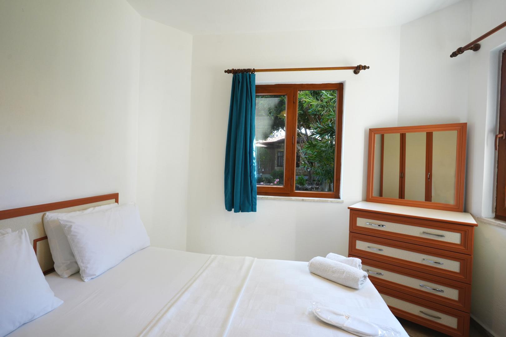 Sahin Villa Apart image 1