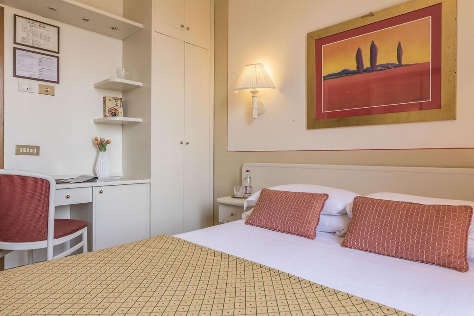 Relais Santa Chiara image 3