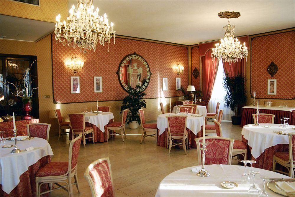 Park Hotel Villa Ariston image 2