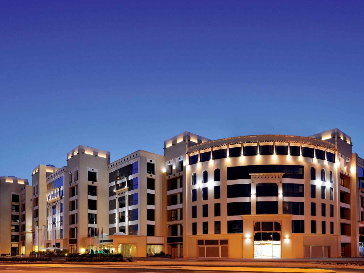 Mövenpick Hotel Apartments Al Mamzar Dubai image 0