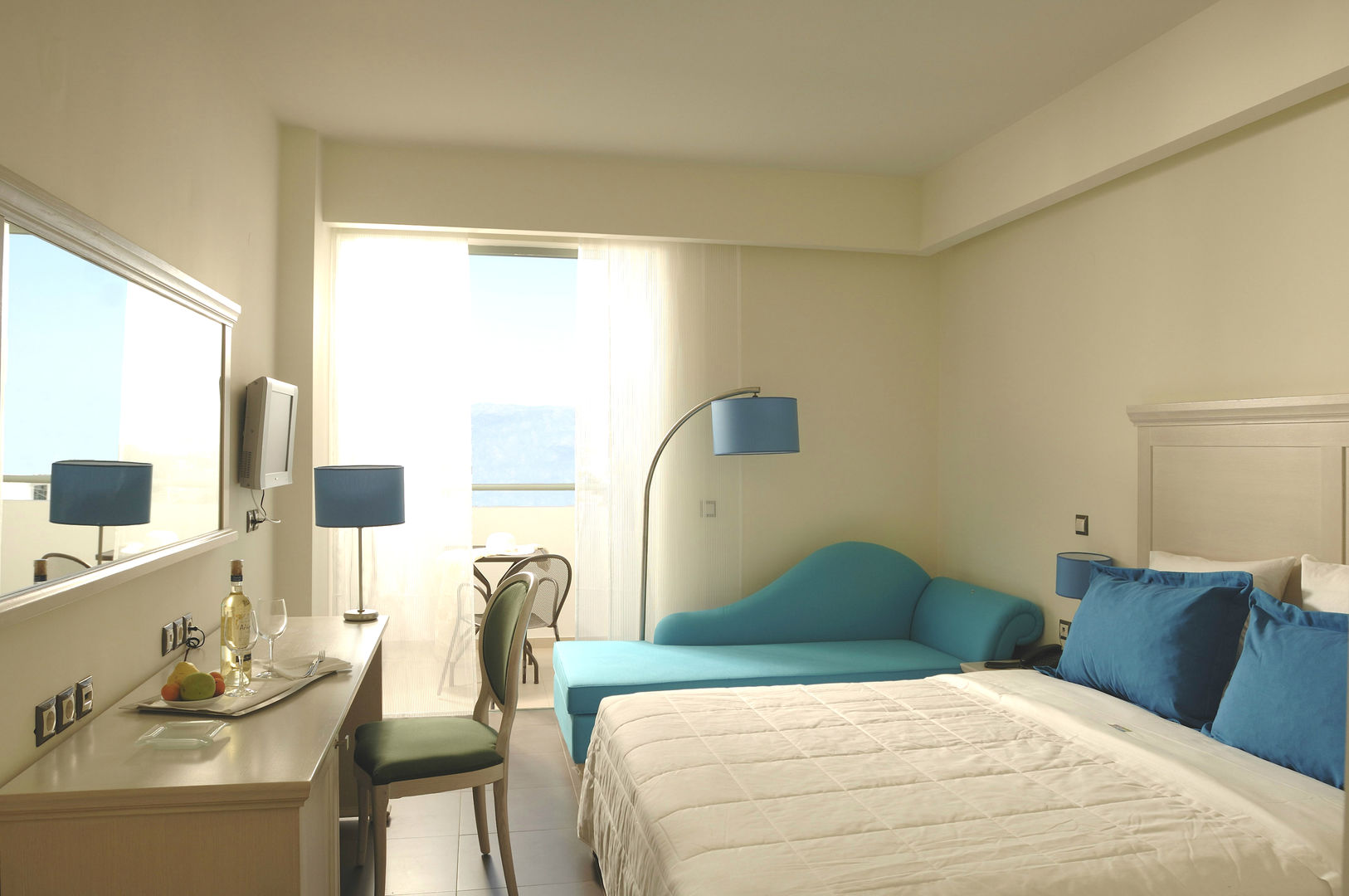 Angela Suites Boutique Hotel image 1