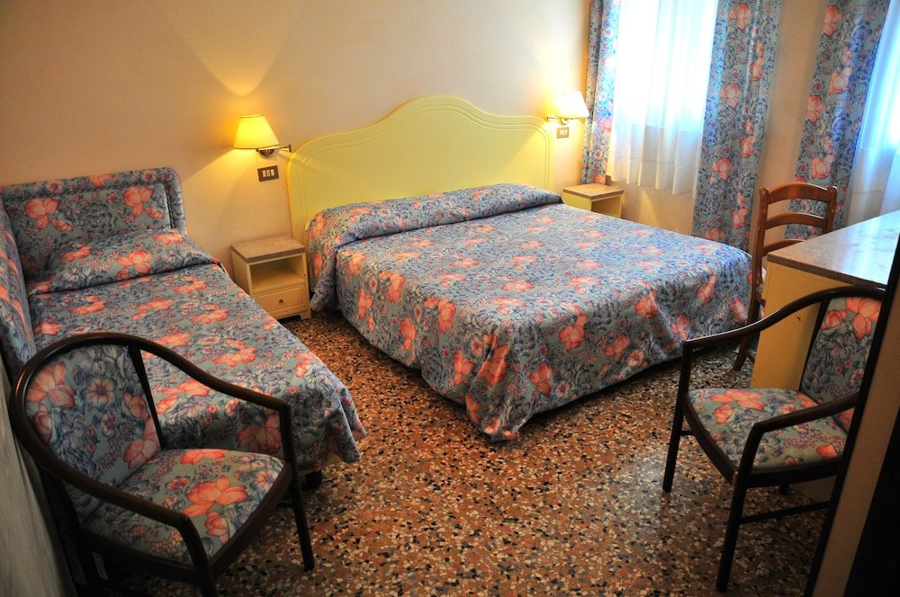 Villa Giustinian foto 9