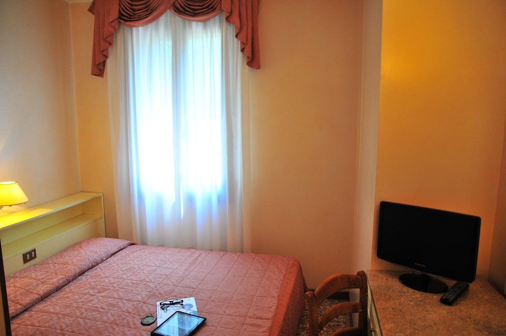 Villa Giustinian foto 43