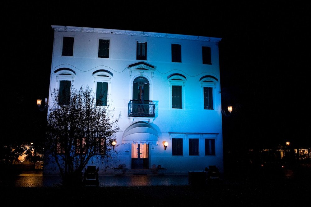 Villa Giustinian image 0