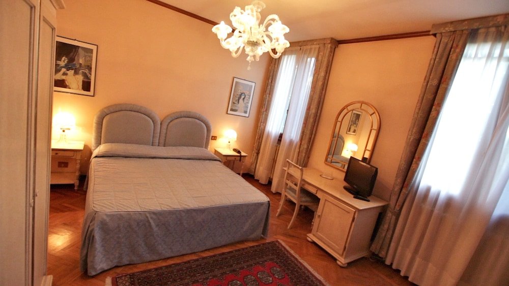Villa Giustinian foto 19
