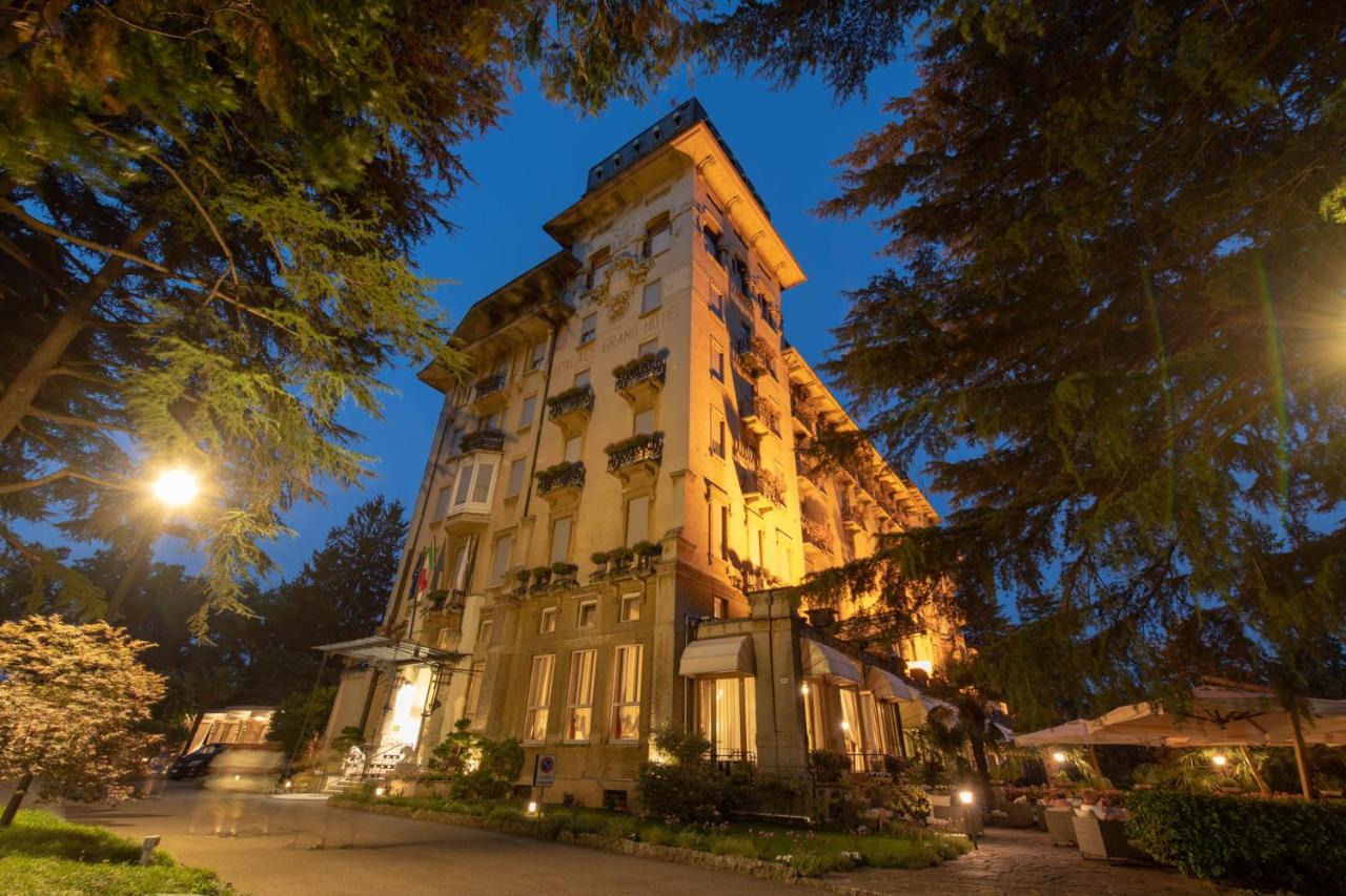 Palace Grand Hotel foto 16