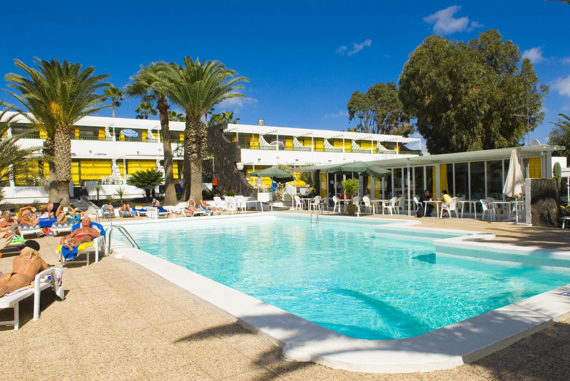 Arena Dorada Apartments image 0