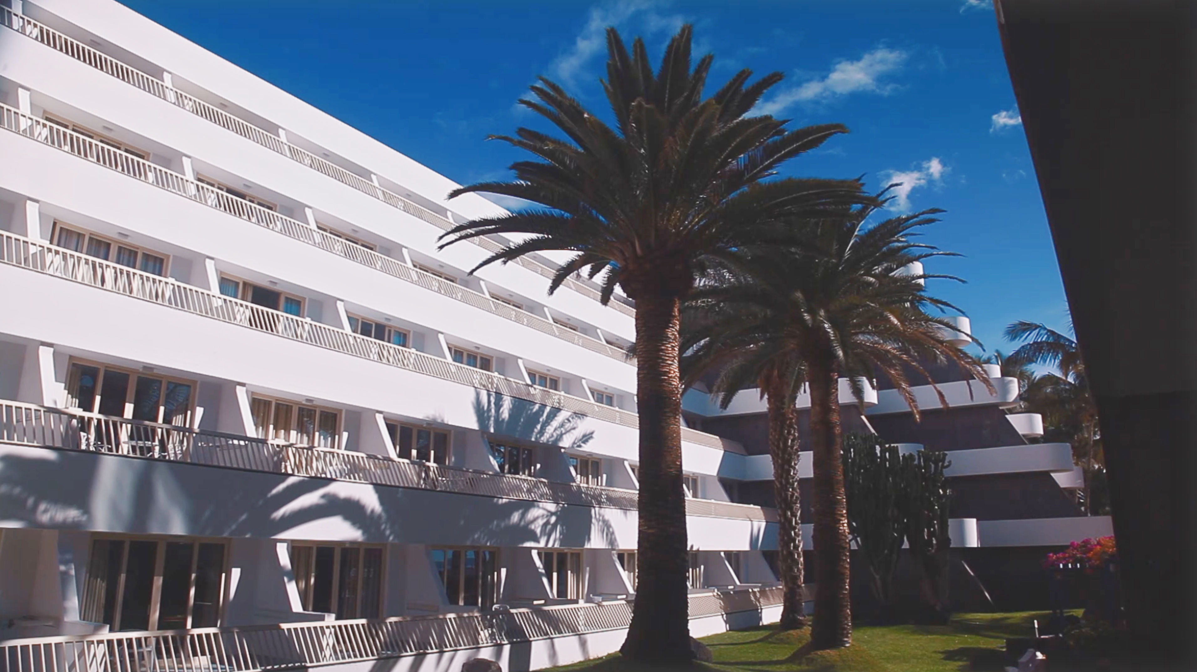 Plus Fariones Suite Hotel foto 6