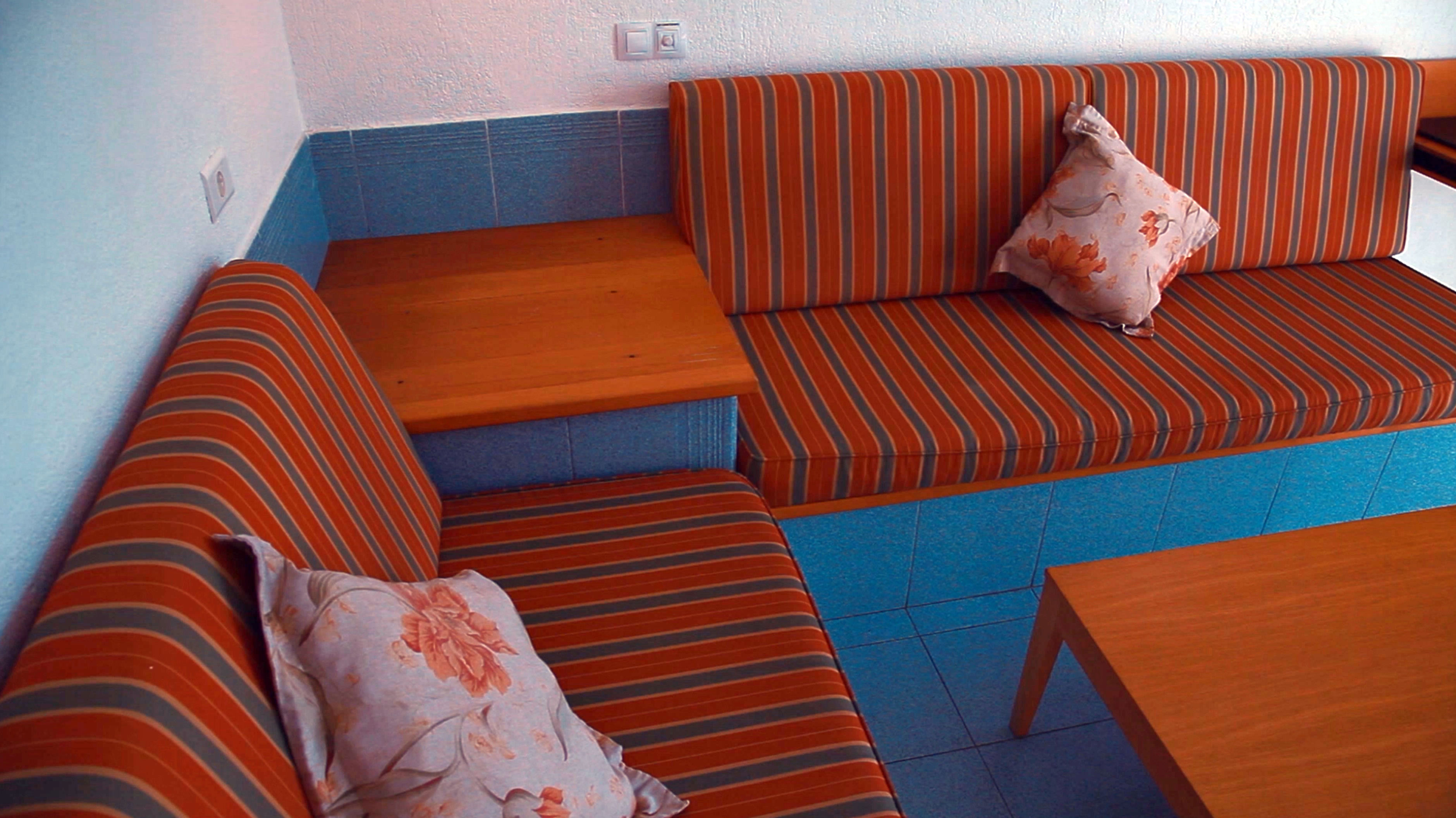 Plus Fariones Suite Hotel foto 18