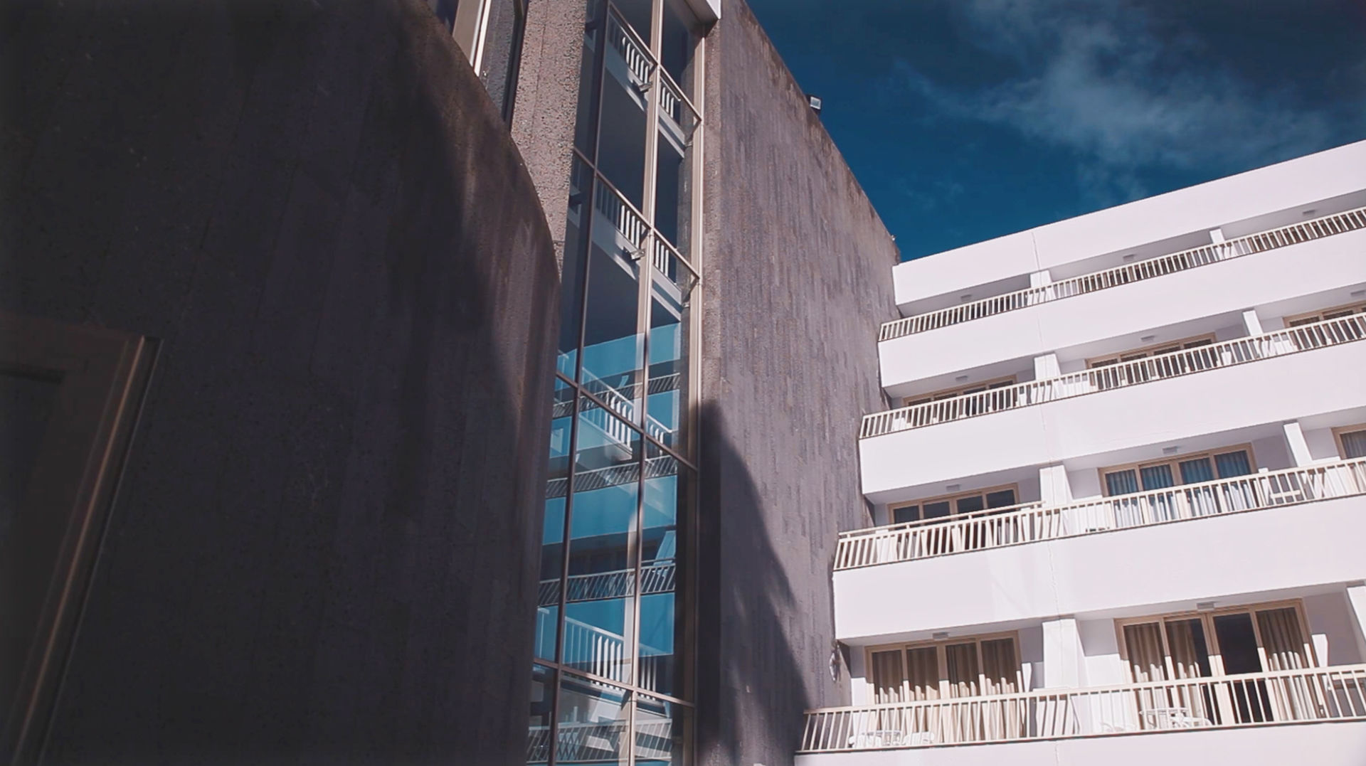 Plus Fariones Suite Hotel foto 8